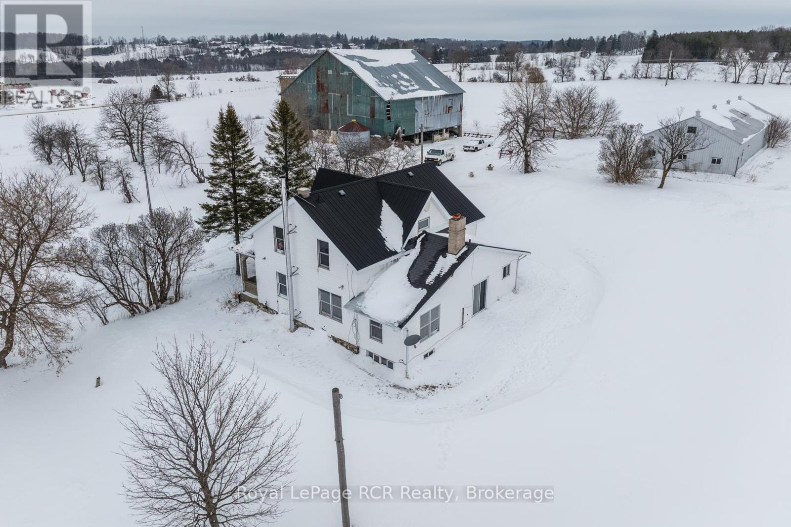 141510 Normanby 9 Road, West Grey, Ontario  N0G 1C0 - Photo 11 - X12829666