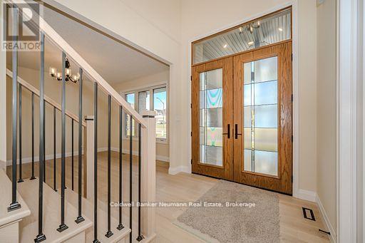 10 Broughton Street, Erin, Ontario  N1H 0B7 - Photo 6 - X12829698