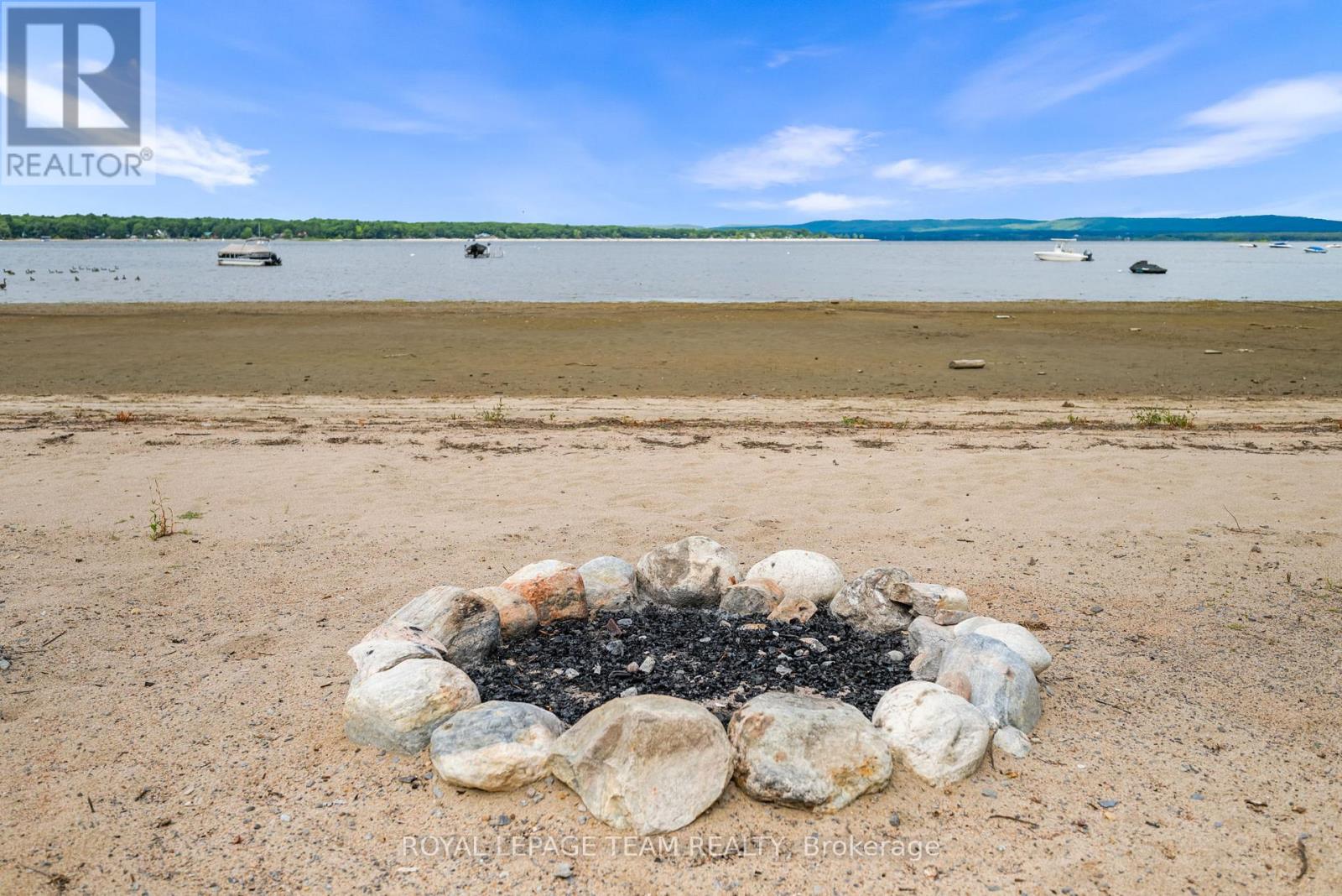 4310 Armitage Avenue, Ottawa, Ontario  K0A 1T0 - Photo 35 - X12829686