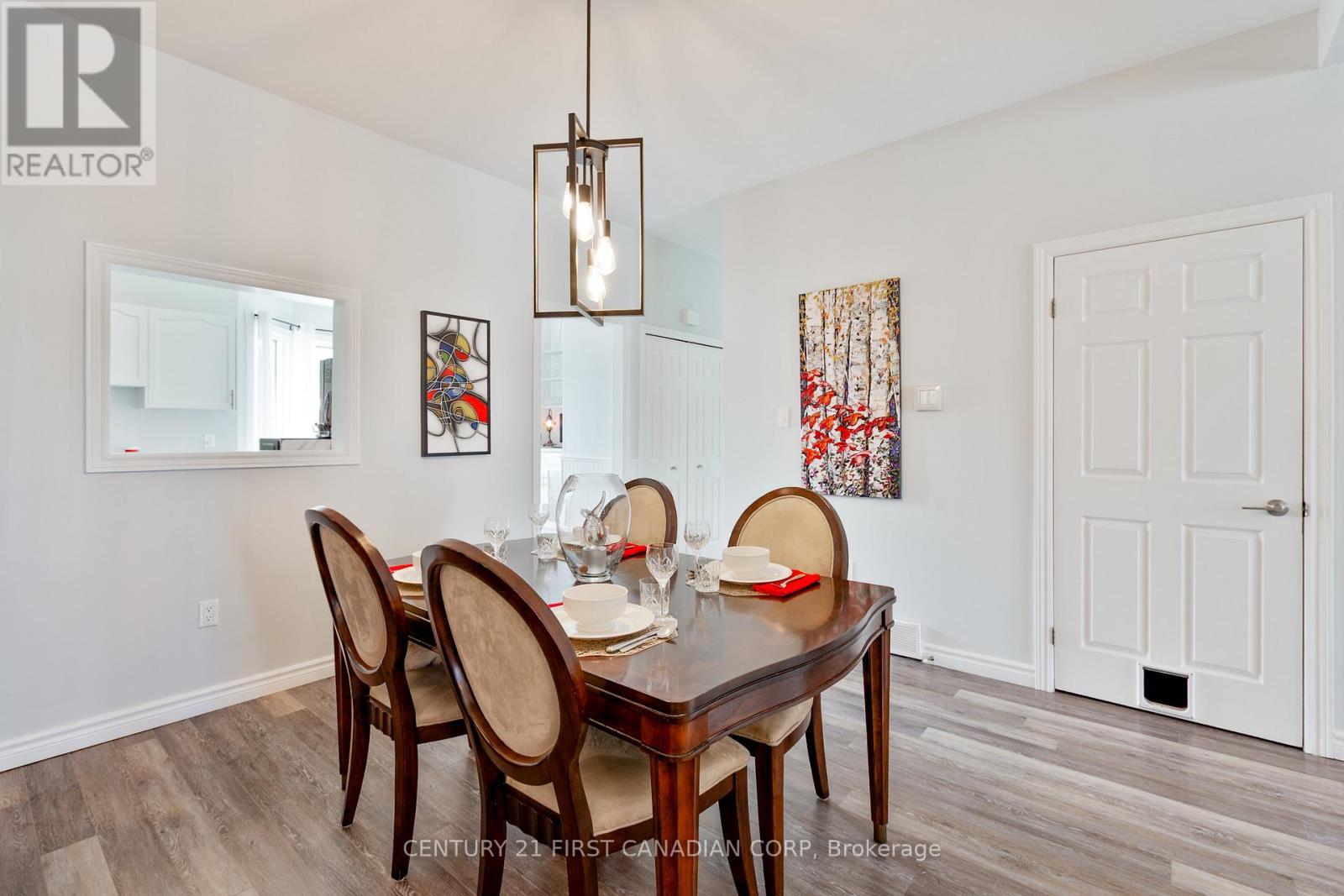 10 - 374 Front Street, Central Elgin, Ontario  N5L 1E9 - Photo 14 - X12674092