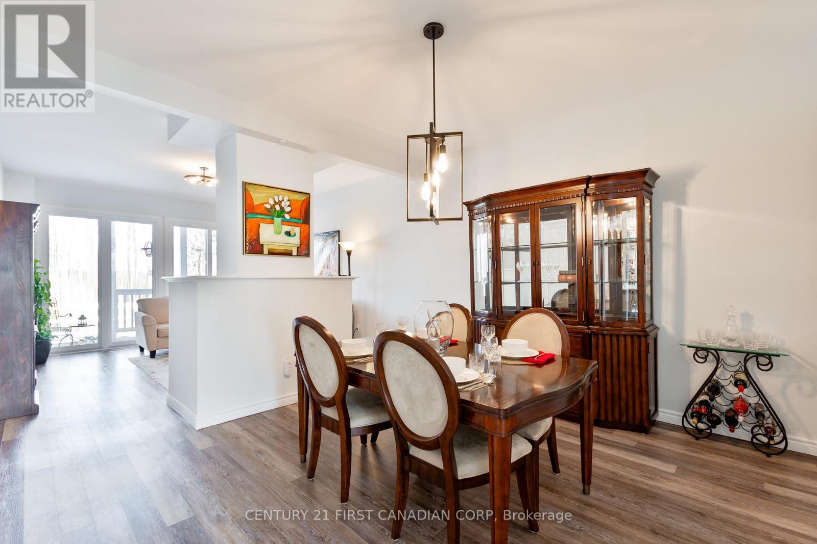 10 - 374 Front Street, Central Elgin, Ontario  N5L 1E9 - Photo 11 - X12674092