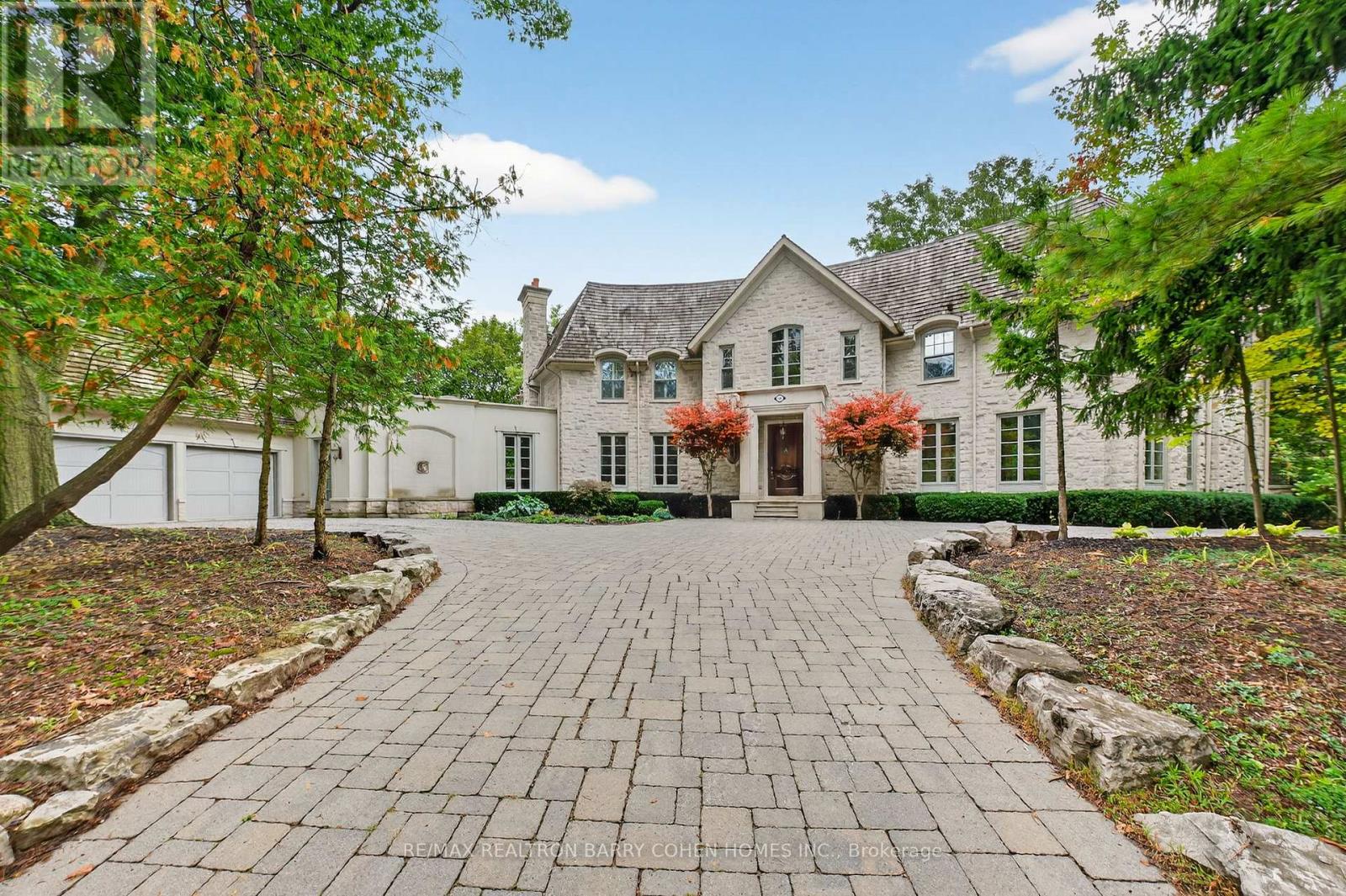 36 Old Yonge Street, Toronto, Ontario  M2P 1P7 - Photo 4 - C12829674