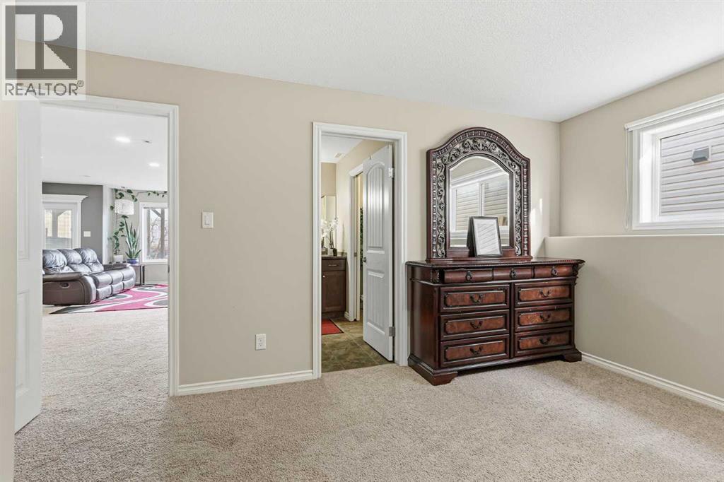 432 Firelight Point W, Lethbridge, Alberta  T1J 5B4 - Photo 22 - A2285729