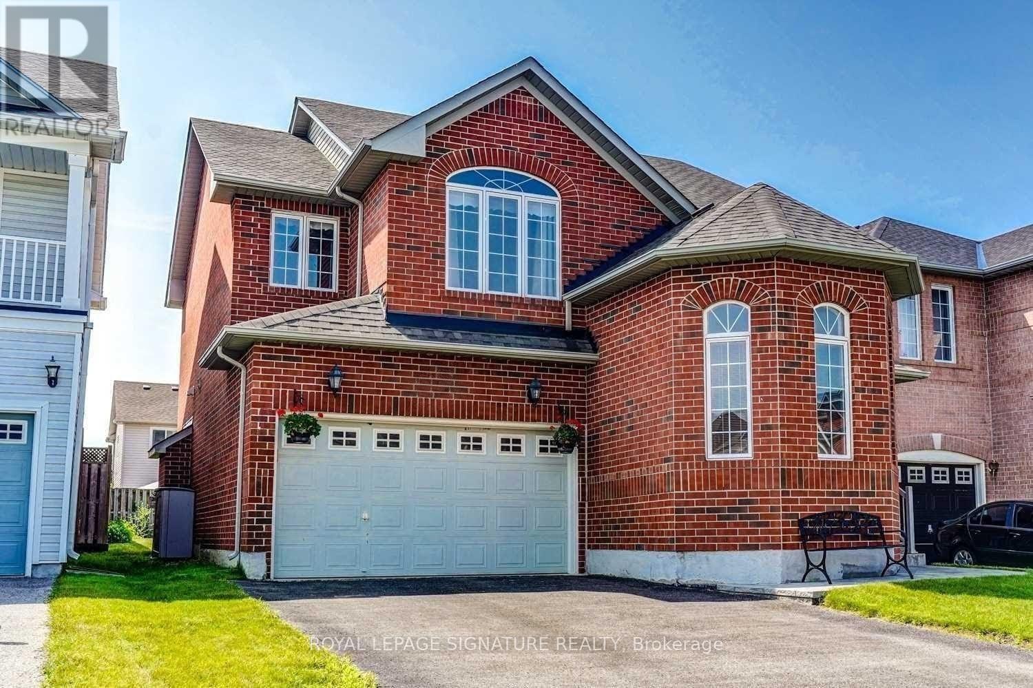 Upper - 1215 Wadebridge Crescent N, Oshawa (Eastdale), Ontario  L1K 2V5 - Photo 2 - E12829672