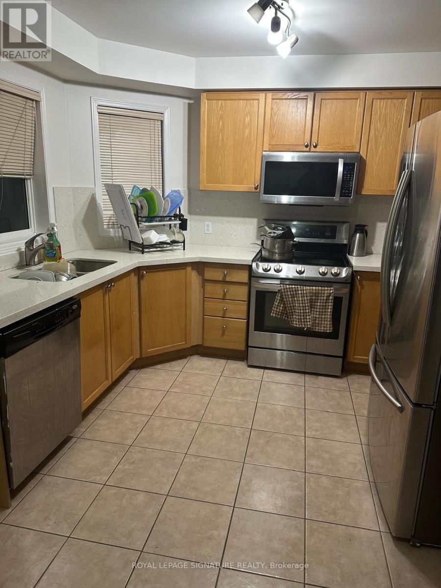 Upper - 1215 Wadebridge Crescent N, Oshawa (Eastdale), Ontario  L1K 2V5 - Photo 24 - E12829672