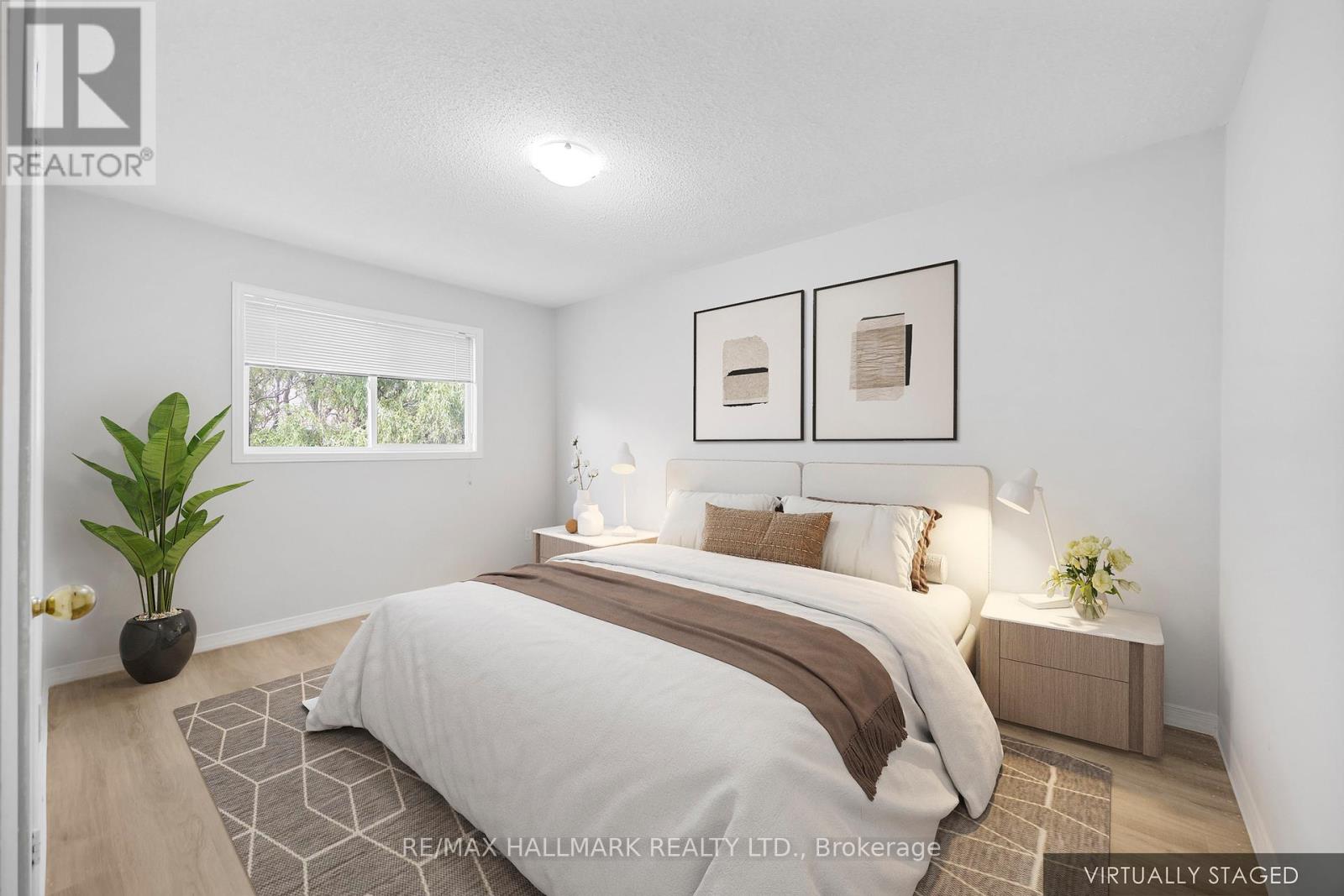 10 Ferris Street, Richmond Hill, Ontario  L4B 4K6 - Photo 10 - N12829680