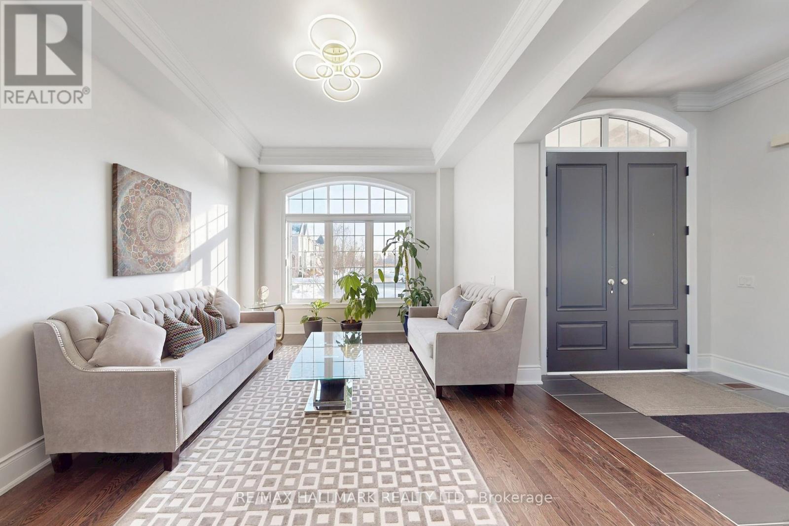 64 Chesney Crescent, Vaughan, Ontario  L4H 4A5 - Photo 3 - N12829700