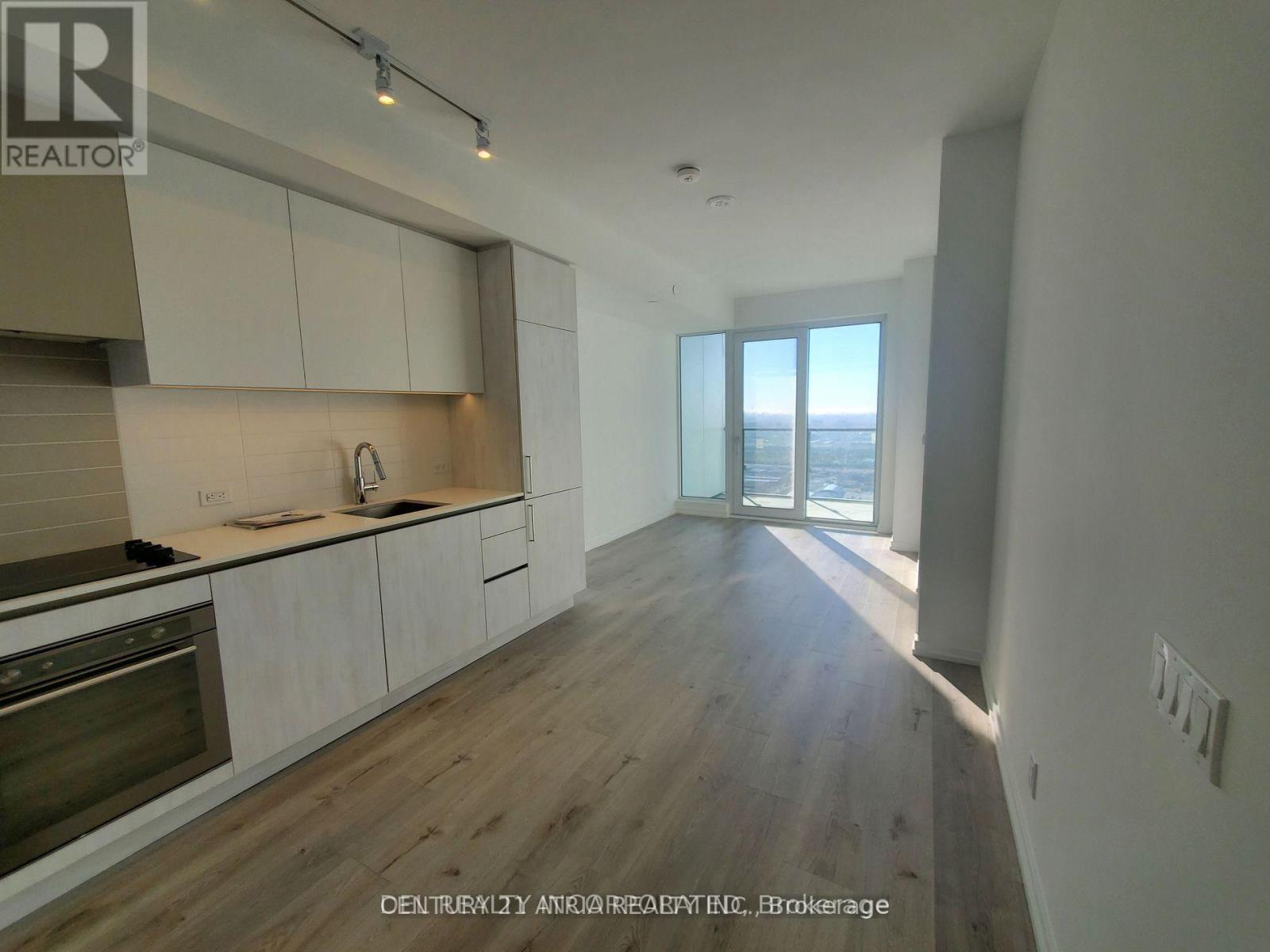 5301 - 7890 JANE STREET, Vaughan, Ontario