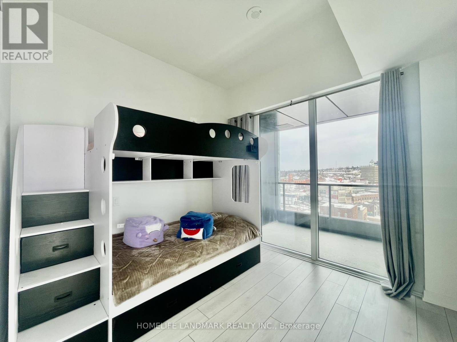 1008 - 39 Mary Street, Barrie (City Centre), Ontario  L4N 1S9 - Photo 13 - S12829716