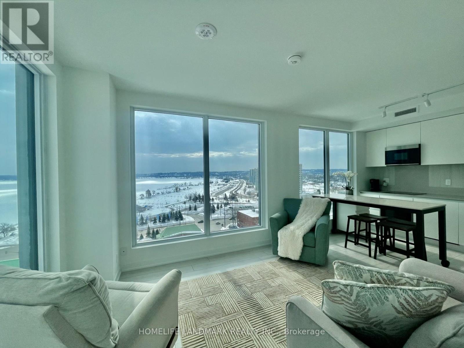 1008 - 39 Mary Street, Barrie (City Centre), Ontario  L4N 1S9 - Photo 2 - S12829716