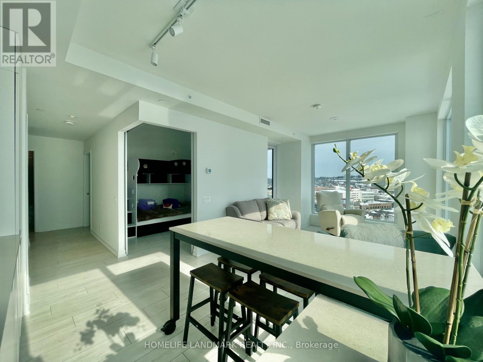 1008 - 39 Mary Street, Barrie (City Centre), Ontario  L4N 1S9 - Photo 8 - S12829716