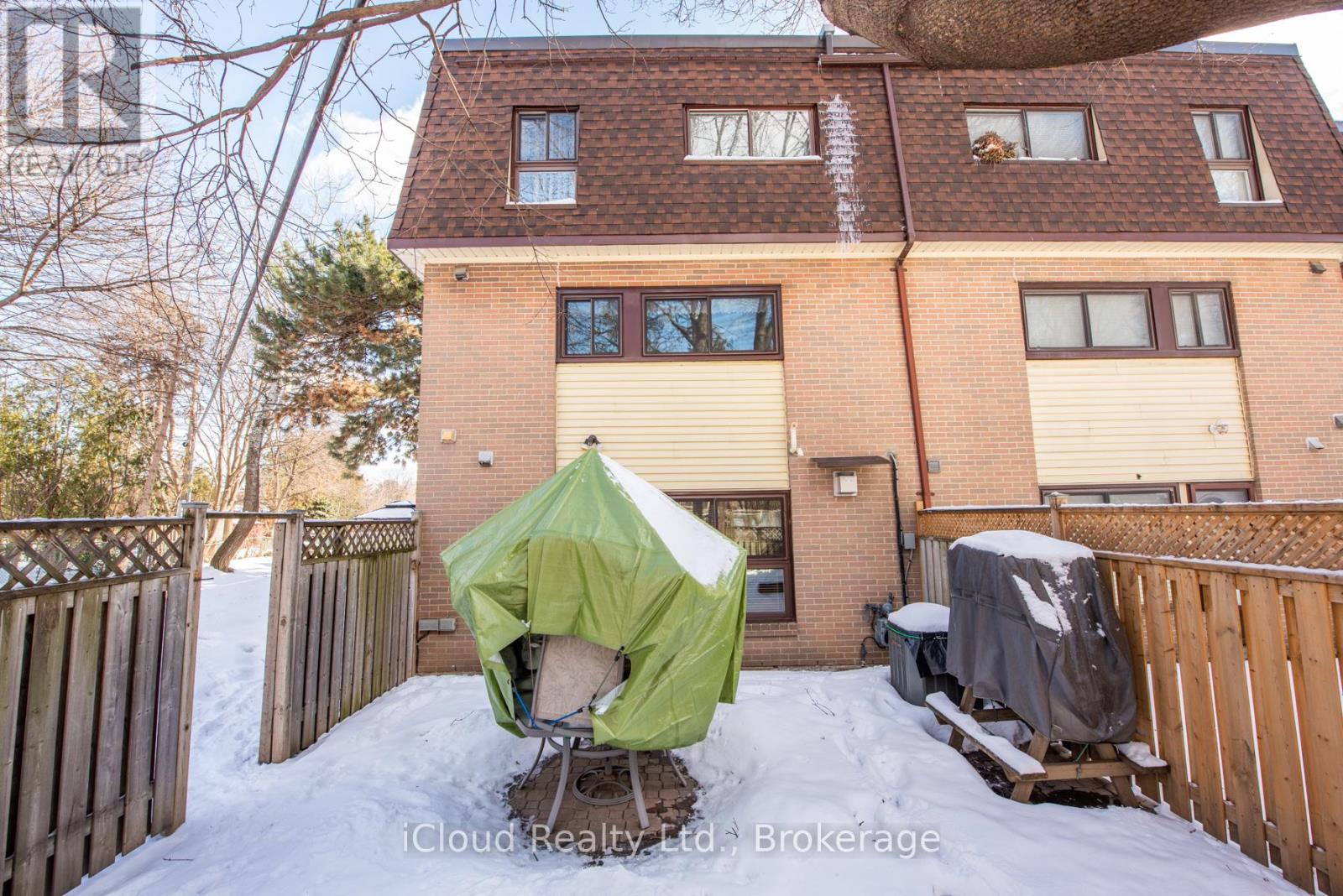 56 - 46 Dearbourne Boulevard, Brampton, Ontario  L6T 1J7 - Photo 5 - W12829660