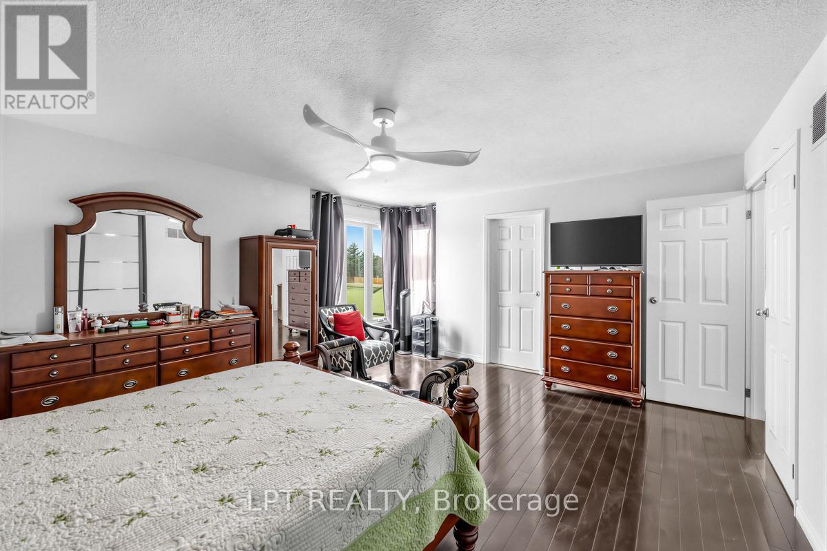 6 Nutmeg Street, Brampton, Ontario  L6S 4A8 - Photo 26 - W12829664