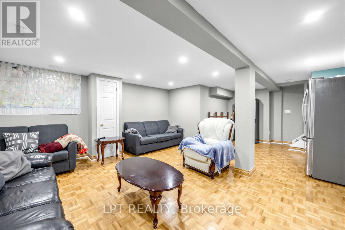 6 Nutmeg Street, Brampton, Ontario  L6S 4A8 - Photo 30 - W12829664