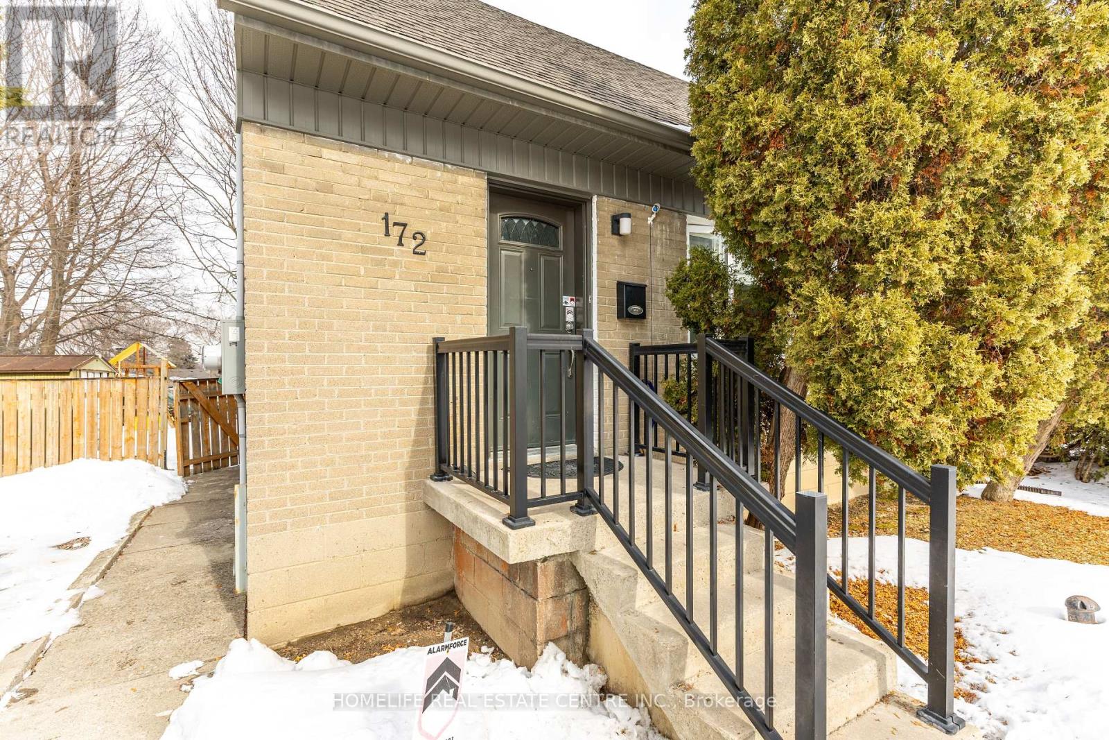 172 Calvington Drive, Toronto, Ontario  M3M 2M9 - Photo 6 - W12829718