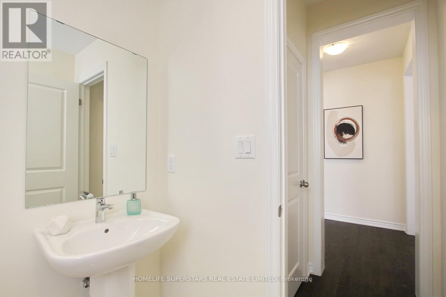 14 Spring Snow Road, Brampton, Ontario  L6Z 3N1 - Photo 8 - W12829728