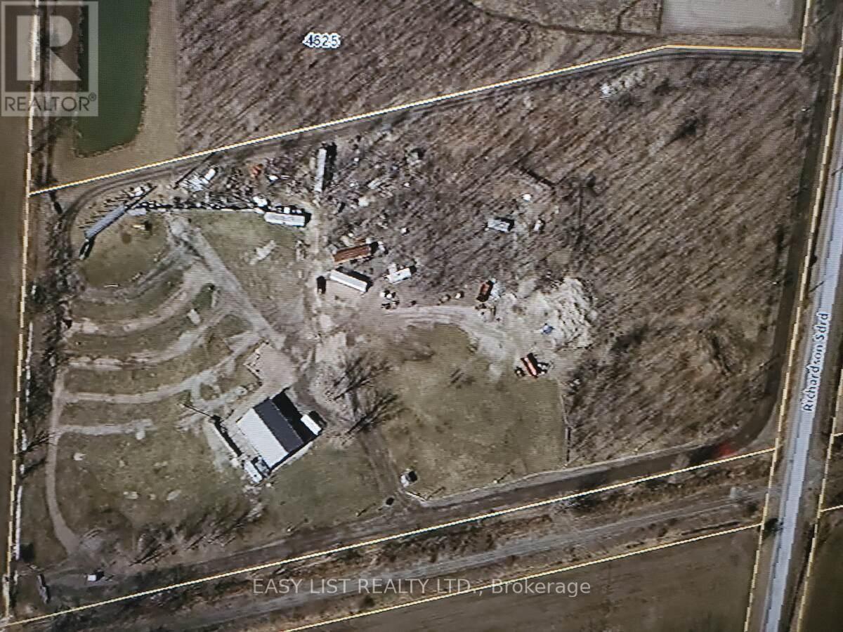 4625- Richardson Sideroad