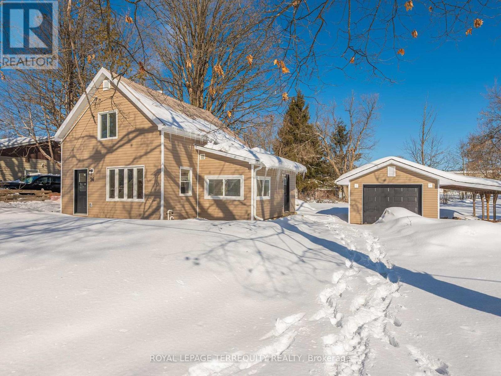 36 PEARCE STREET, Marmora and Lake, Ontario