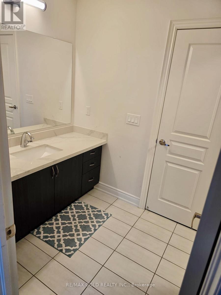 298 Etheridge Avenue, Milton, Ontario  L9E 1H7 - Photo 30 - W12814514