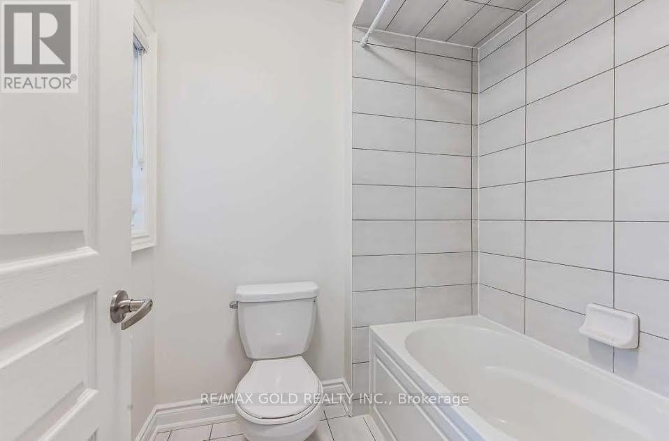 298 Etheridge Avenue, Milton, Ontario  L9E 1H7 - Photo 26 - W12814514