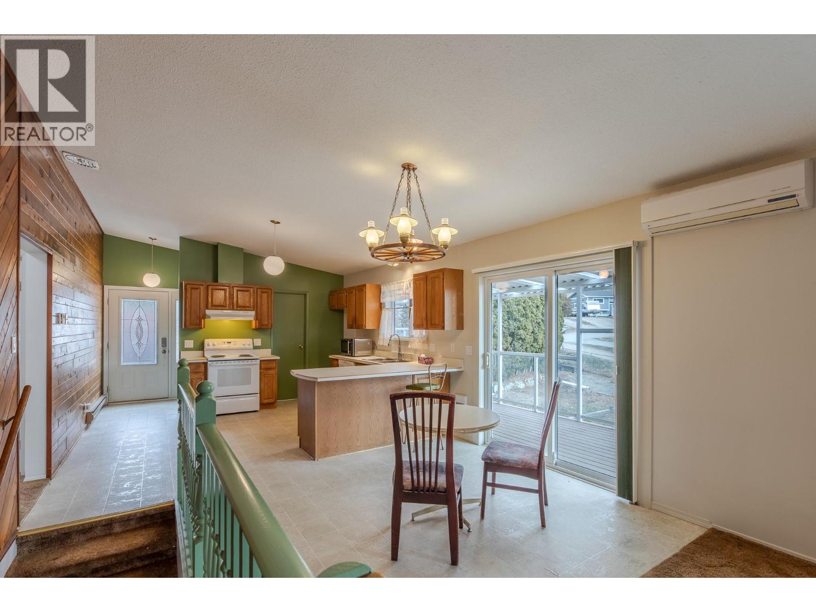 4465 Mallory Crescent, Okanagan Falls, British Columbia  V0H 1R1 - Photo 10 - 10376697