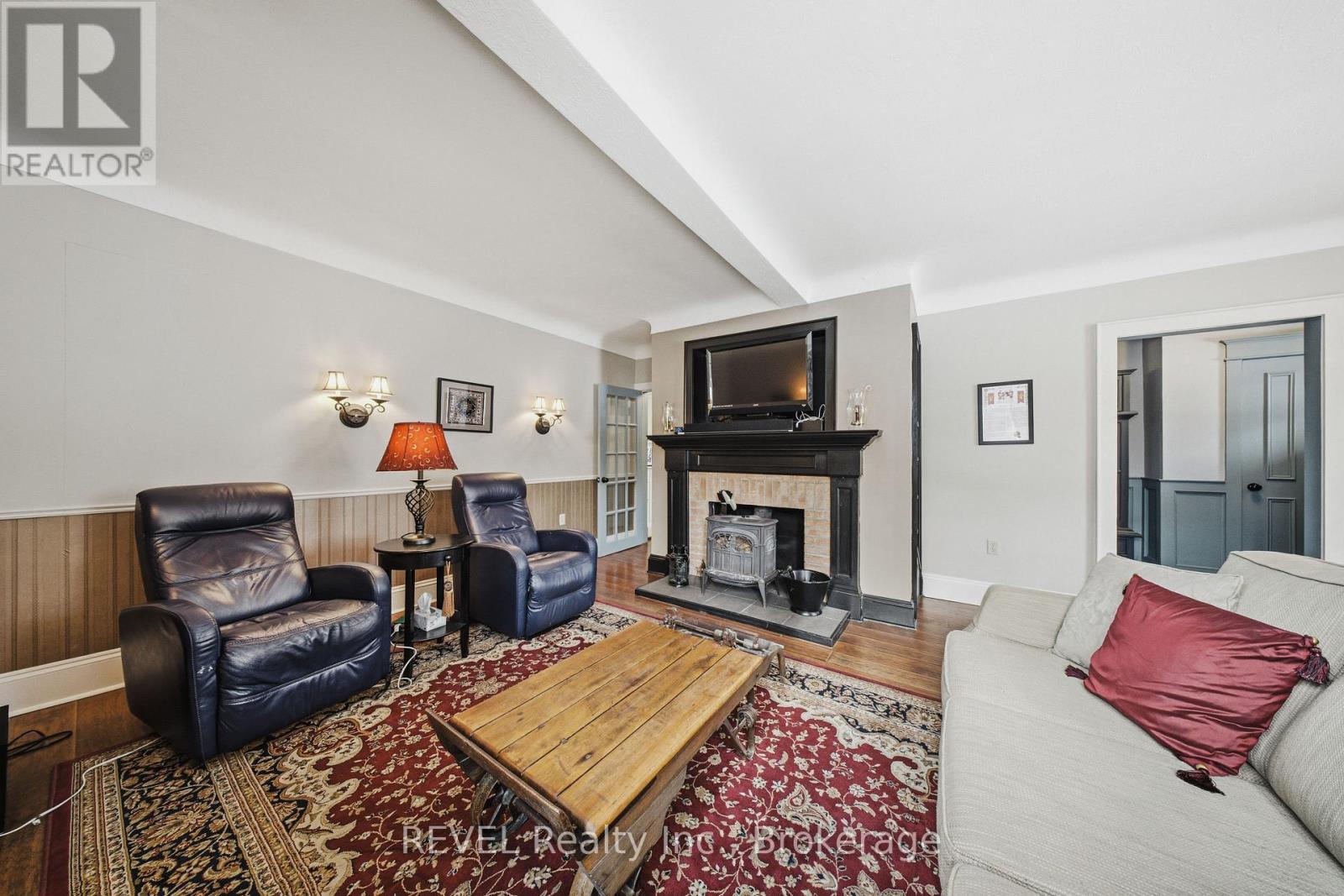 14382 Niagara Parkway, Niagara-On-The-Lake, Ontario  L0S 1J0 - Photo 10 - X12829744