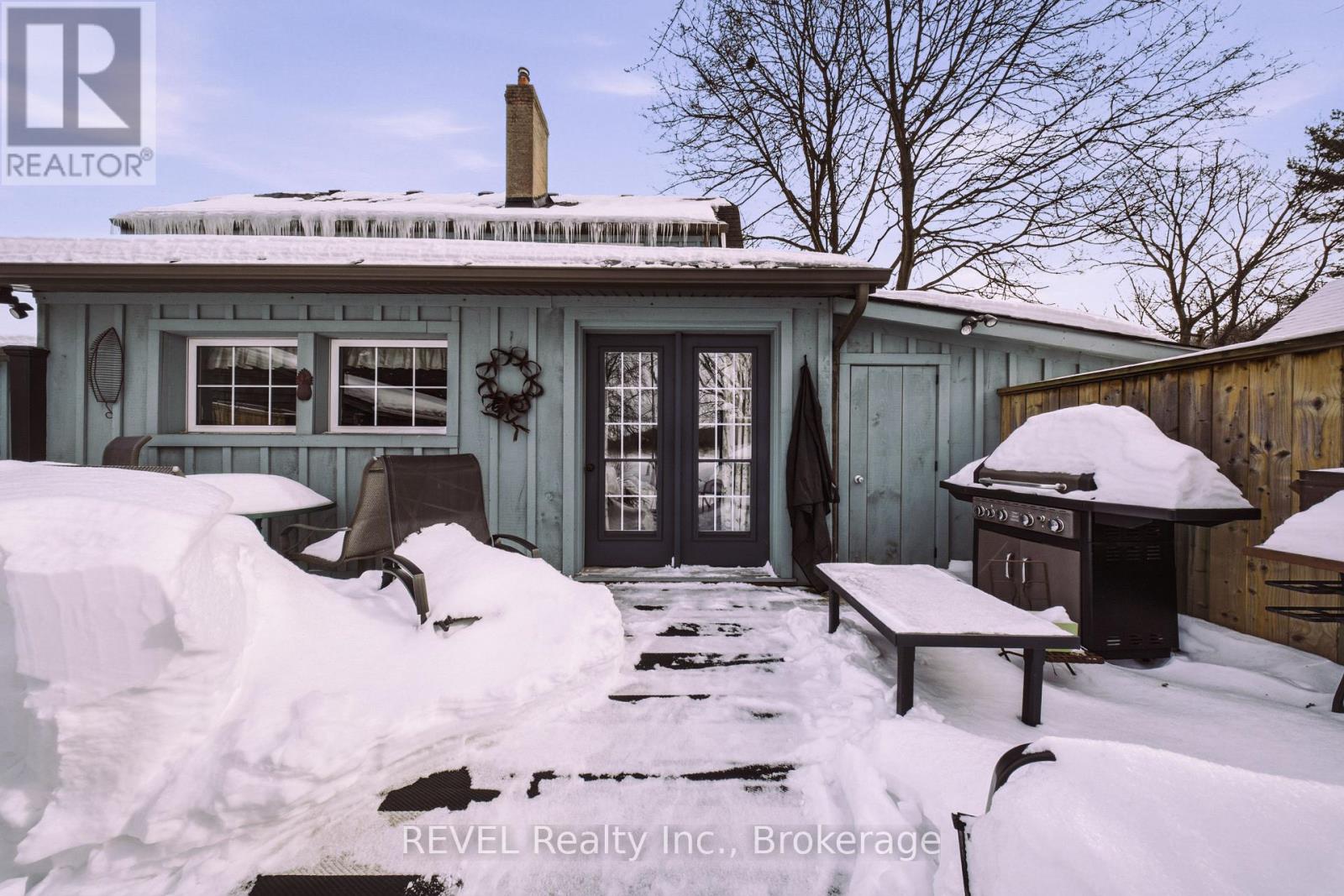 14382 Niagara Parkway, Niagara-On-The-Lake, Ontario  L0S 1J0 - Photo 38 - X12829744