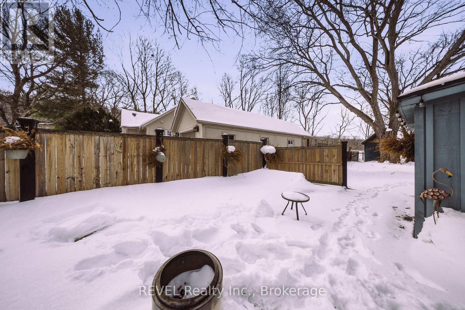 14382 Niagara Parkway, Niagara-On-The-Lake, Ontario  L0S 1J0 - Photo 39 - X12829744