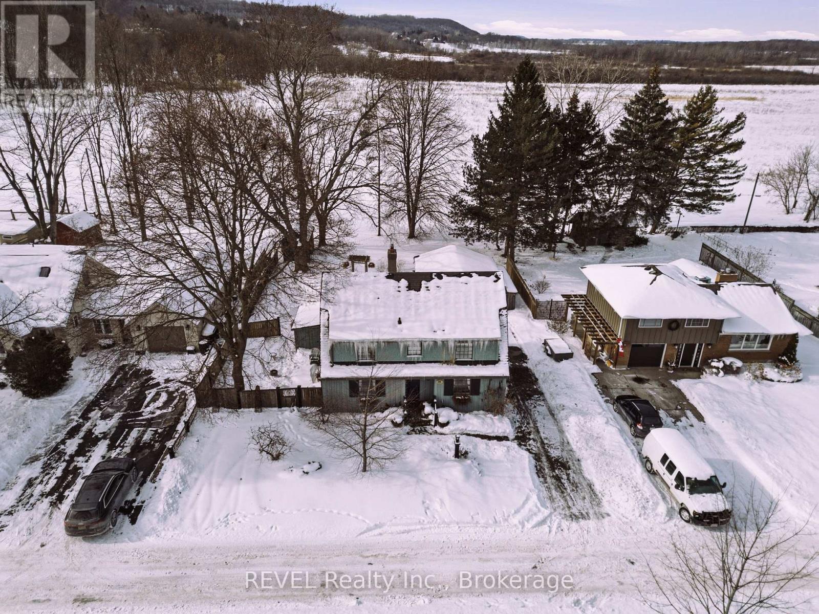 14382 Niagara Parkway, Niagara-On-The-Lake, Ontario  L0S 1J0 - Photo 44 - X12829744