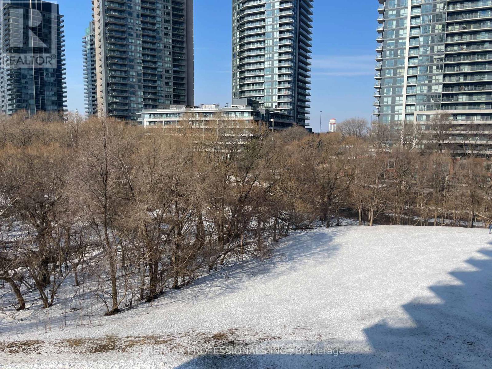 Unknown Address, ,    - Photo 9 - W12777538