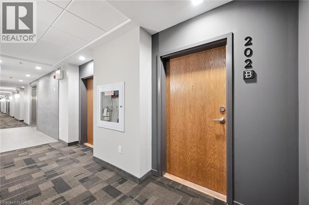 247 Northfield Drive E Unit# 202, Waterloo, Ontario  N2K 0H1 - Photo 3 - 40777343