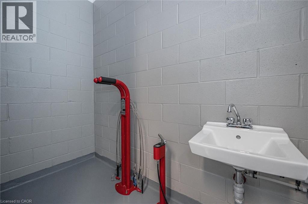 247 Northfield Drive E Unit# 202, Waterloo, Ontario  N2K 0H1 - Photo 42 - 40777343