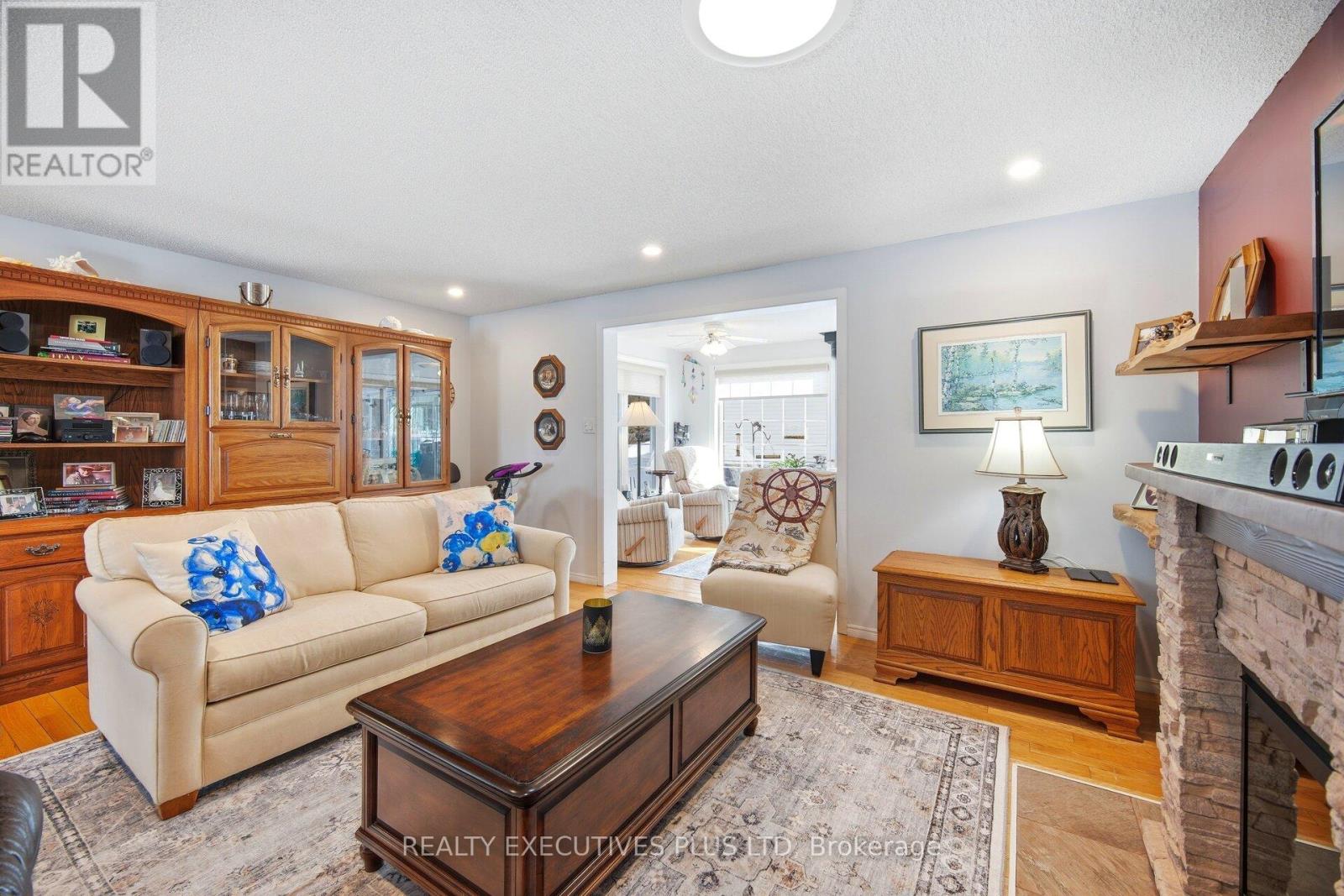 5 Tecumseth Pines Drive, New Tecumseth, Ontario  L0G 1W0 - Photo 17 - N12829740