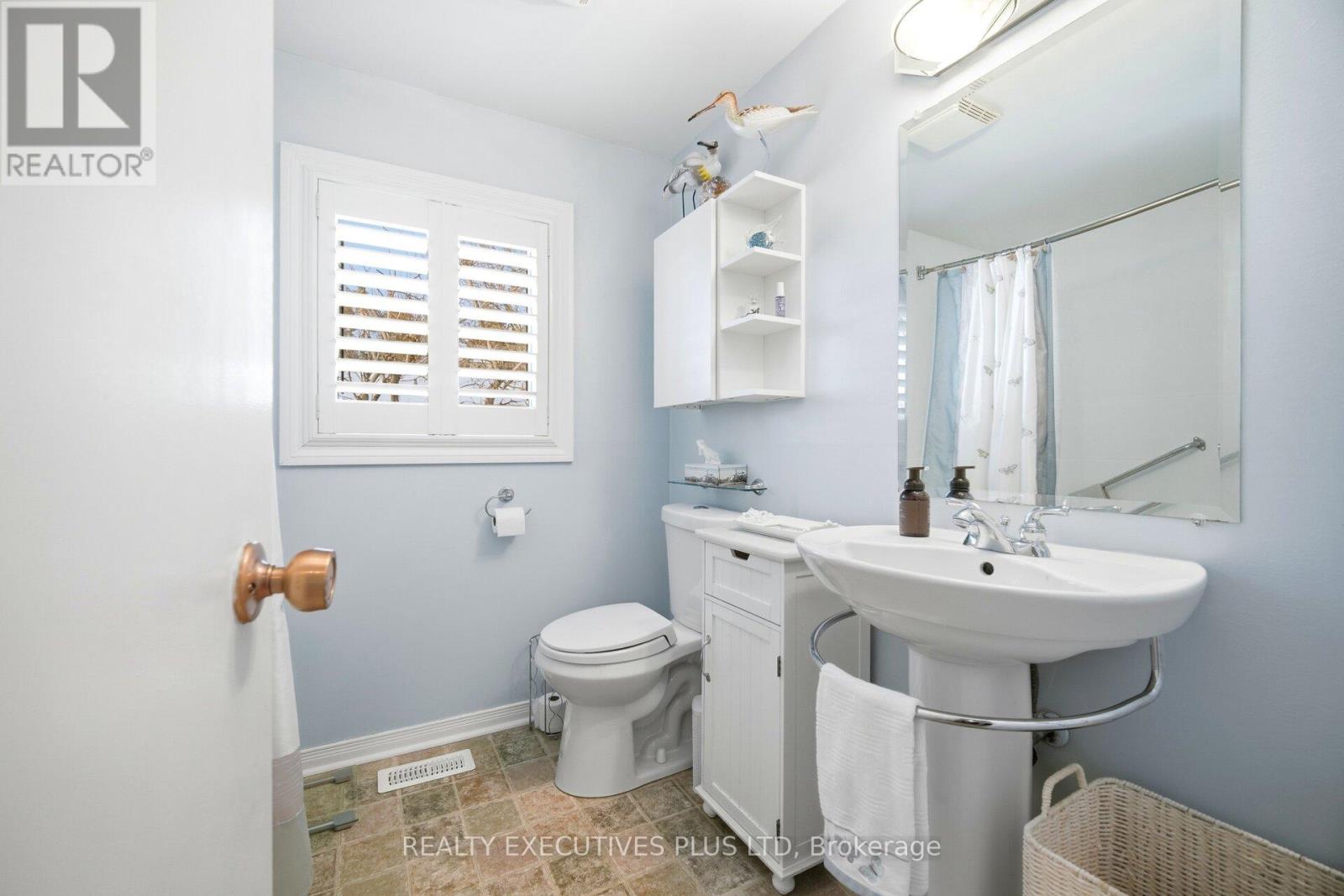 5 Tecumseth Pines Drive, New Tecumseth, Ontario  L0G 1W0 - Photo 22 - N12829740