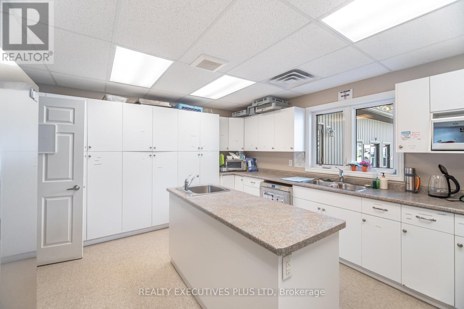 5 Tecumseth Pines Drive, New Tecumseth, Ontario  L0G 1W0 - Photo 35 - N12829740