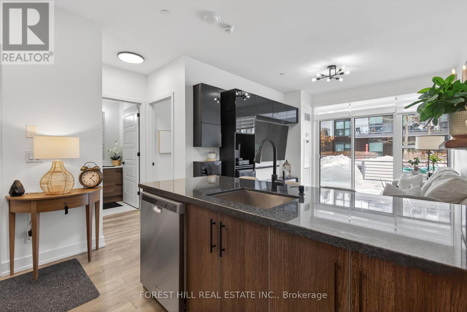 C113 - 301 Sea Ray Avenue, Innisfil, Ontario  L9S 2P7 - Photo 12 - N12829760