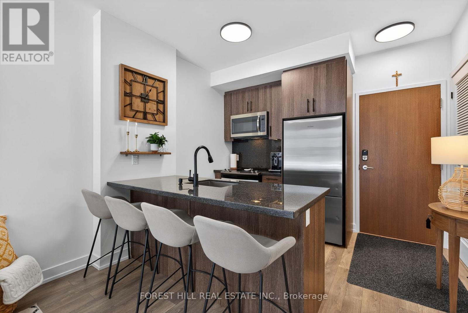 C113 - 301 Sea Ray Avenue, Innisfil, Ontario  L9S 2P7 - Photo 9 - N12829760