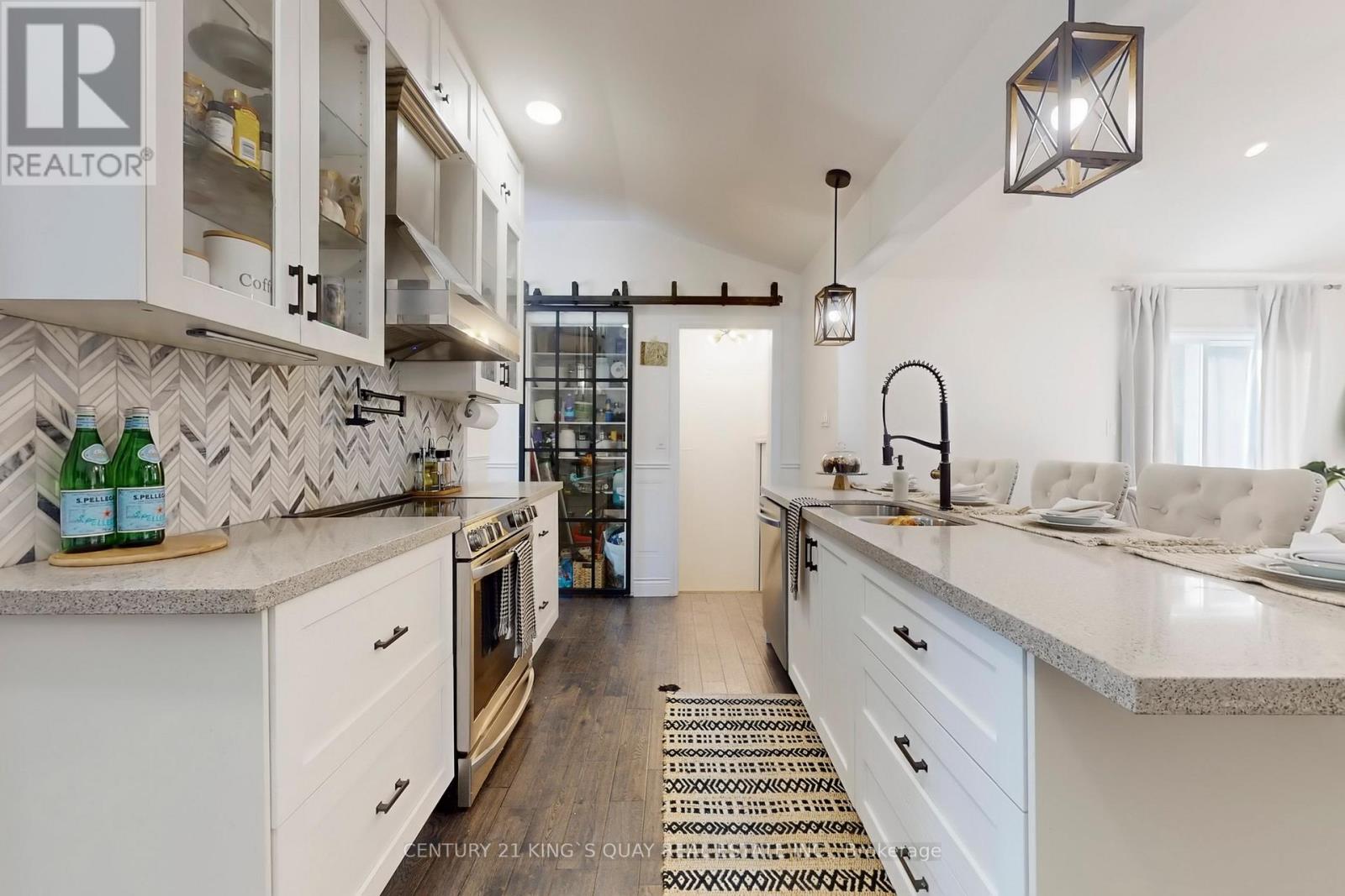 618 Sunset Boulevard, Clarington (Newcastle), Ontario  L1B 1C9 - Photo 9 - E12829748