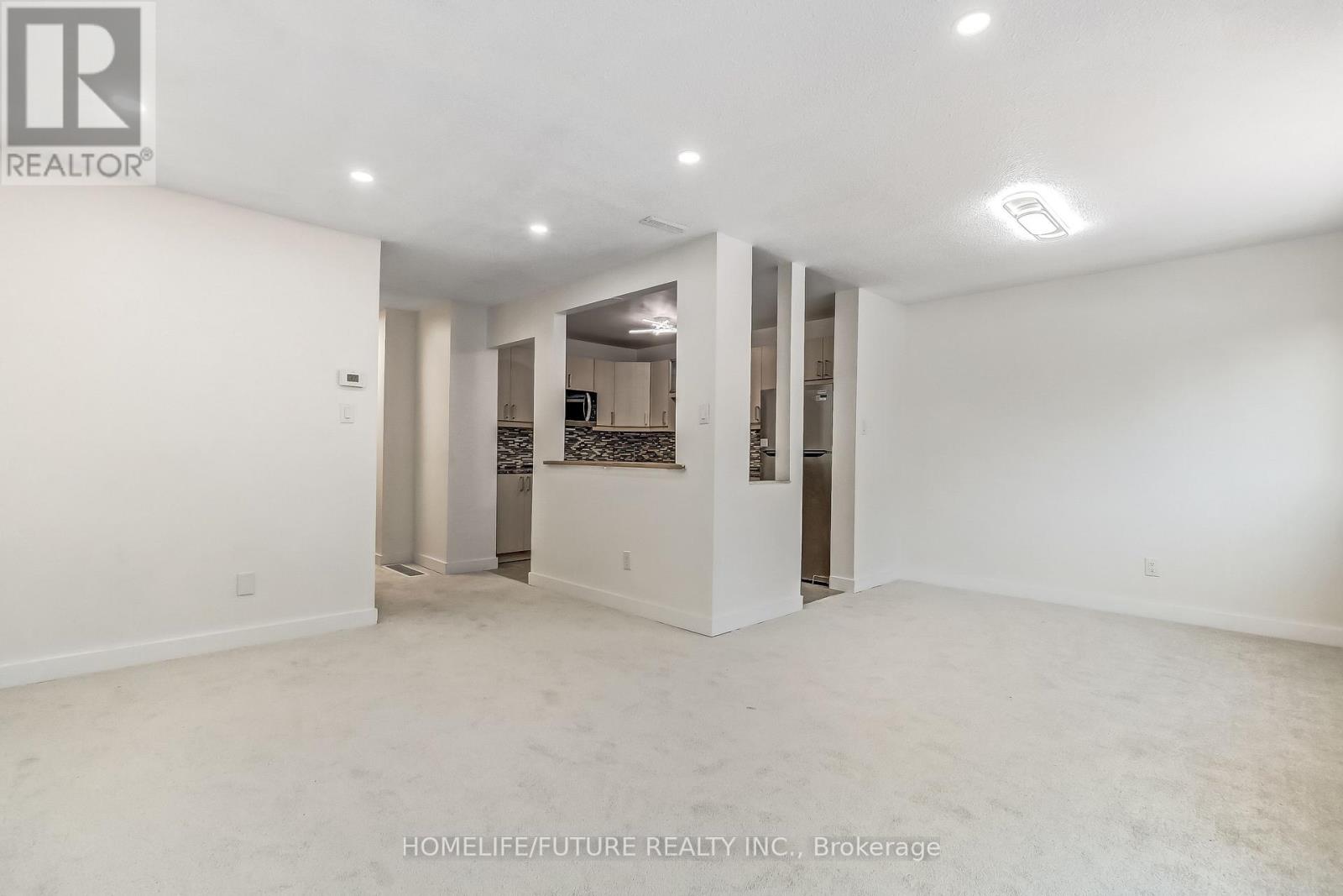 9 - 5610 Montevideo Road, Mississauga, Ontario  L5N 2N9 - Photo 4 - W12829736