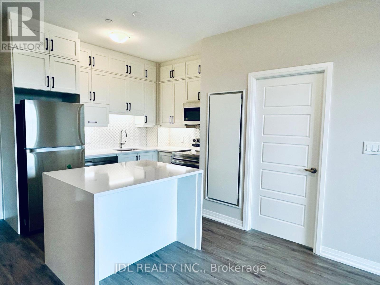 323 - 3265 CARDING MILL TRAIL, oakville (go glenorchy), Ontario