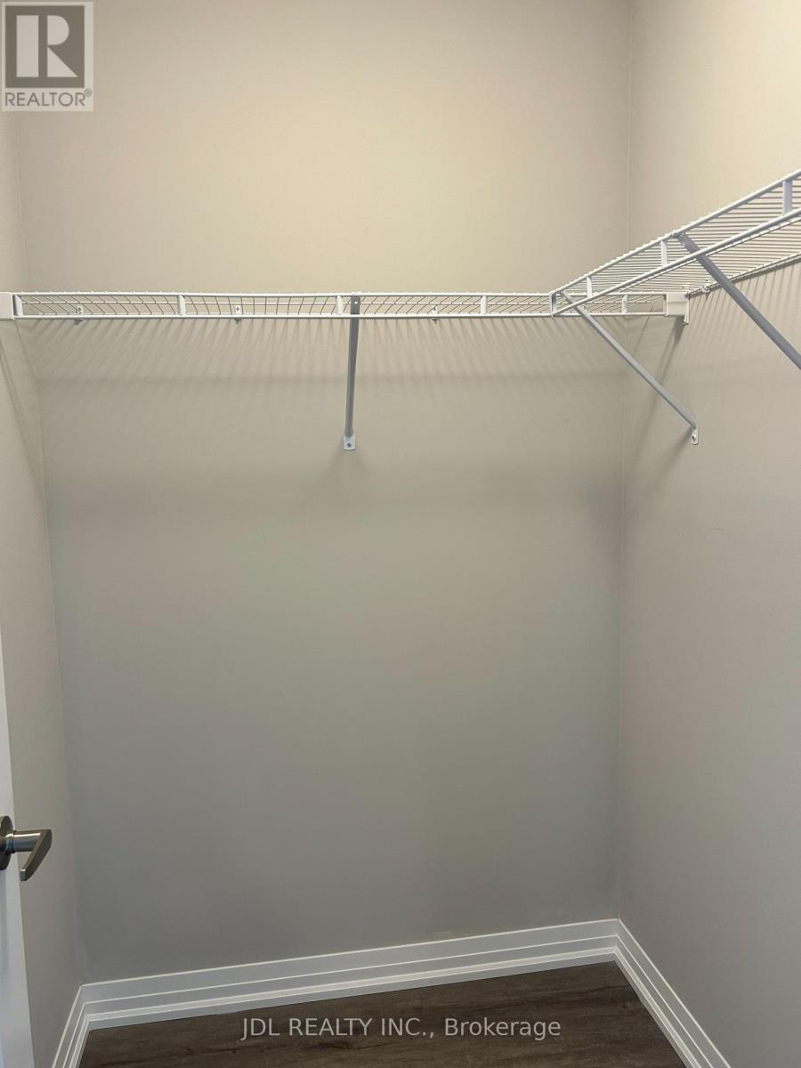 323 - 3265 Carding Mill Trail, Oakville (Go Glenorchy), Ontario  L6M 0W6 - Photo 13 - W12829752