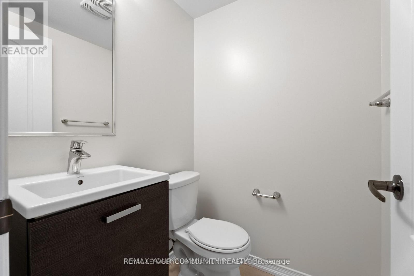 60 Golden Springs Drive, Brampton (Northwest Brampton), Ontario  L7A 4N6 - Photo 17 - W12829754