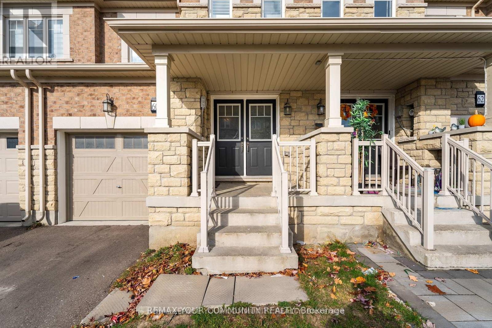 60 Golden Springs Drive, Brampton (Northwest Brampton), Ontario  L7A 4N6 - Photo 3 - W12829754