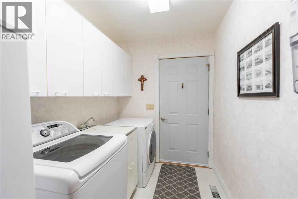 3306 St Clair Parkway, Sombra, Ontario  N0P 2H0 - Photo 27 - 26004162