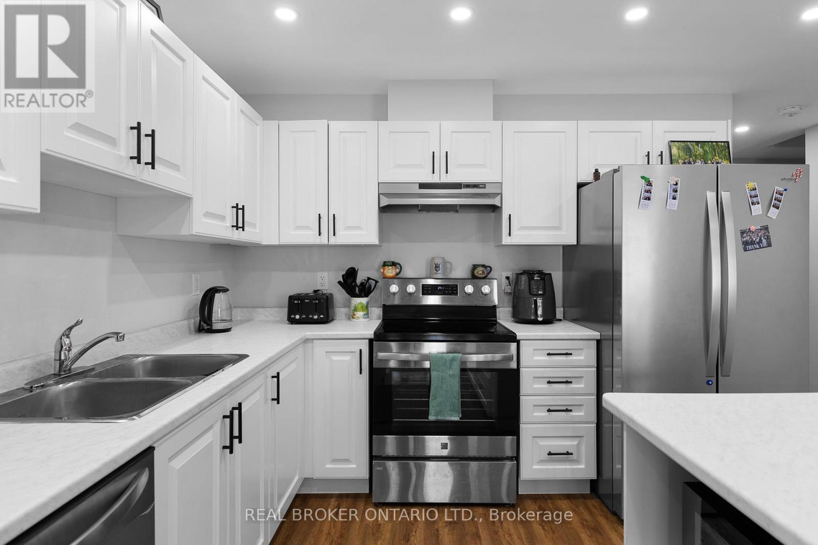 3 Mcconnell Crescent, Bracebridge, Ontario  P1L 0N7 - Photo 12 - X12829738