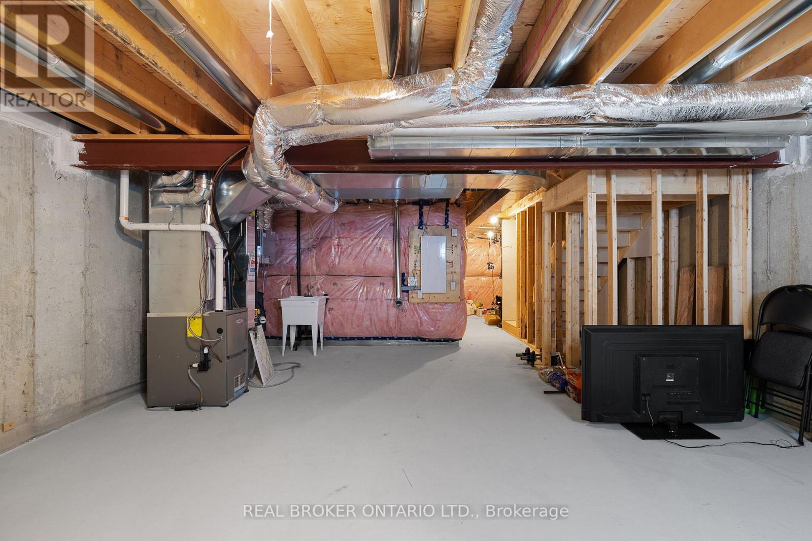 3 Mcconnell Crescent, Bracebridge, Ontario  P1L 0N7 - Photo 29 - X12829738