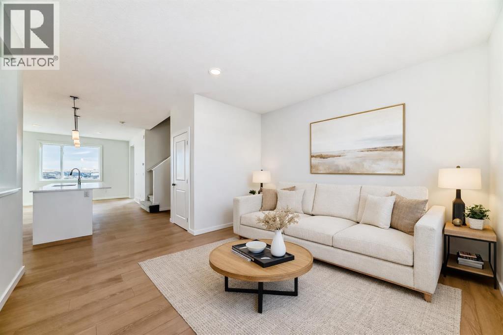 138 Lanark Gate Se, Airdrie, Alberta  T4A 3R7 - Photo 2 - A2289213