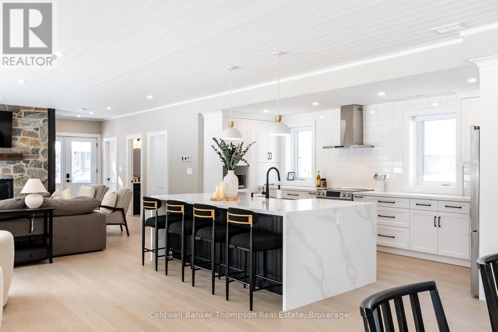 32 Church Street, Huntsville, Ontario  P1H 1G8 - Photo 12 - X12829818