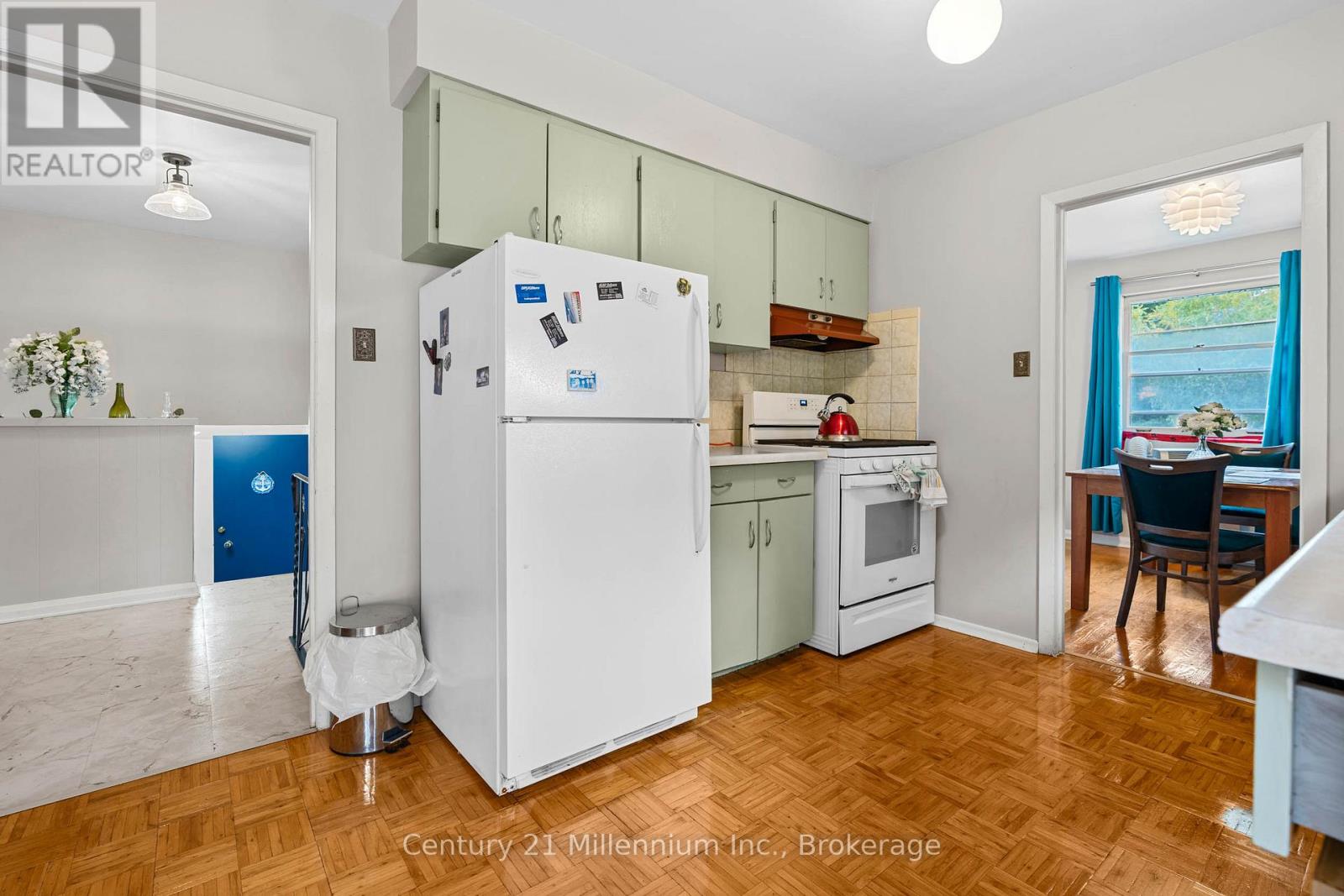 698 Gustavus Street, Saugeen Shores, Ontario  N0H 2C0 - Photo 30 - X12829830