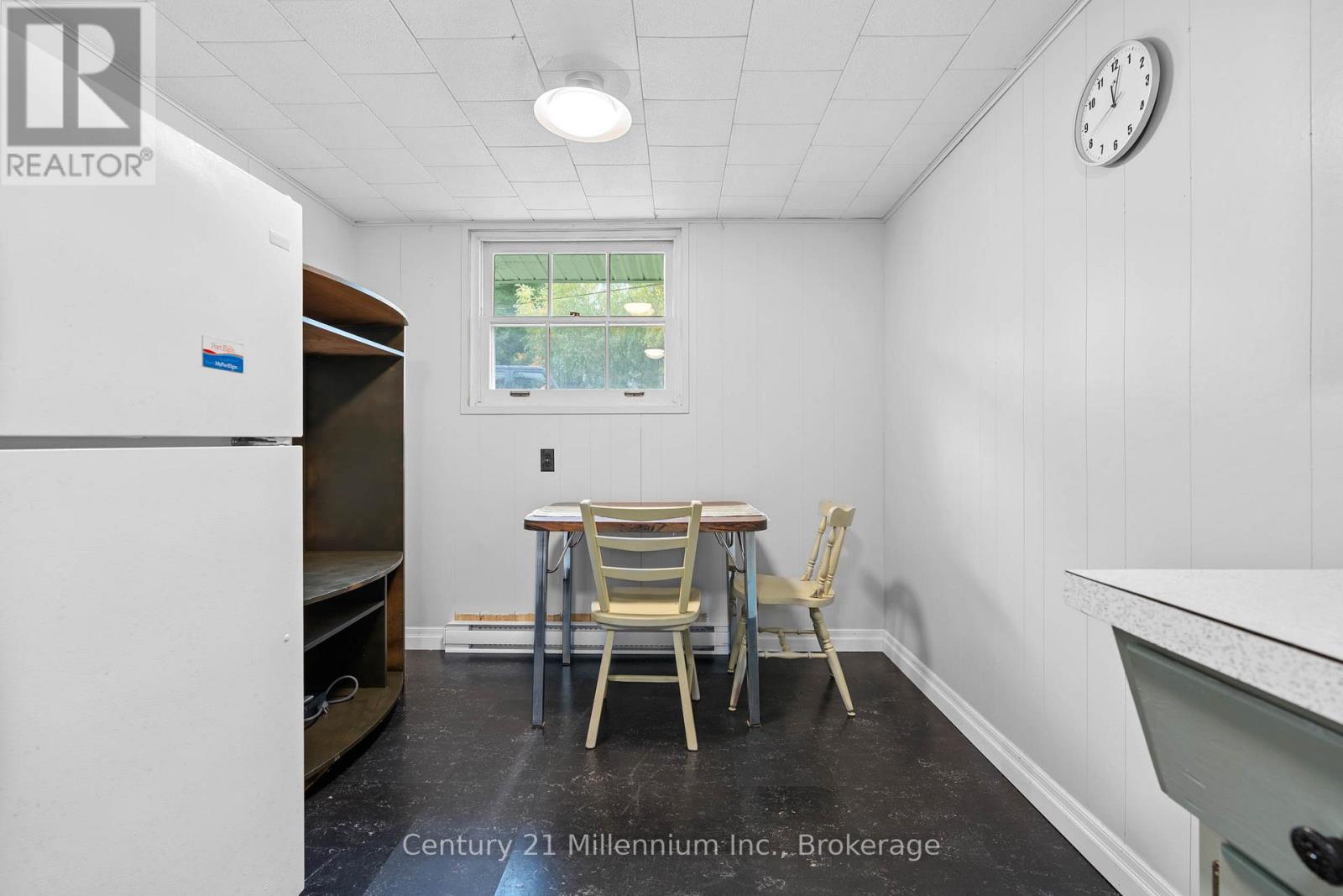 698 Gustavus Street, Saugeen Shores, Ontario  N0H 2C0 - Photo 40 - X12829830